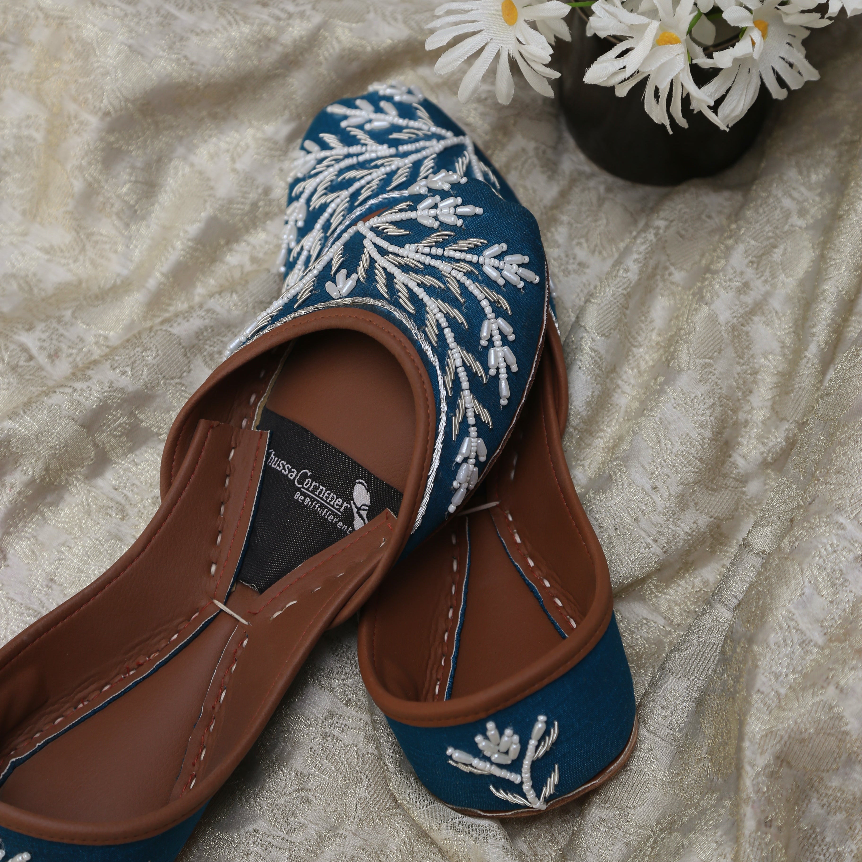 Aab-e-Gul Khussa (Blue)